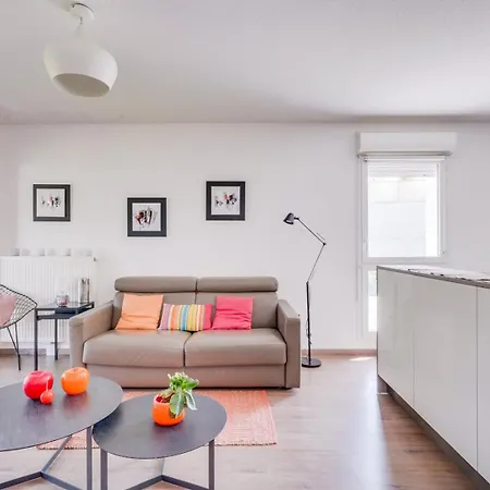 Ravissant Aux Chartrons Avec Parking *