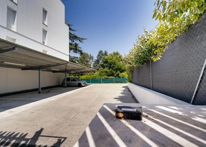 Διαμέρισμα Ravissant Aux Chartrons Avec Parking *