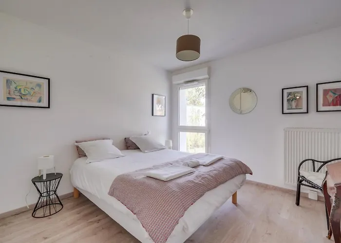 Ravissant Aux Chartrons Avec Parking