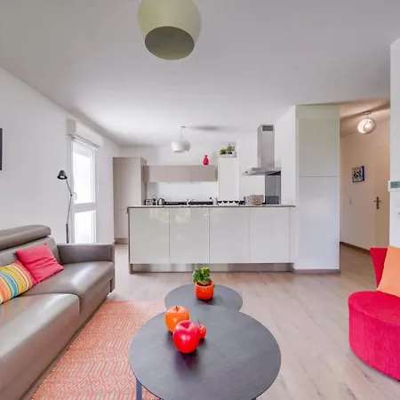 Ravissant Aux Chartrons Avec Parking