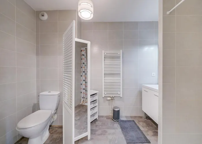 Ravissant Aux Chartrons Avec Parking Apartment Bordeaux