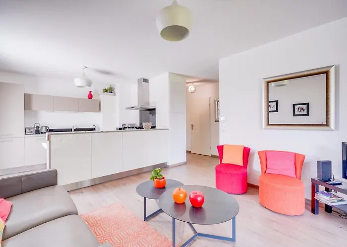 Ravissant Aux Chartrons Avec Parking *