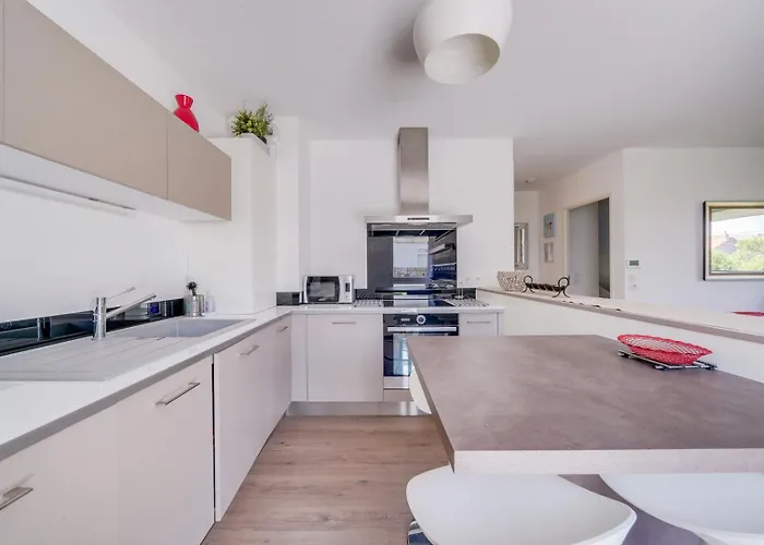 Apartment Ravissant Aux Chartrons Avec Parking